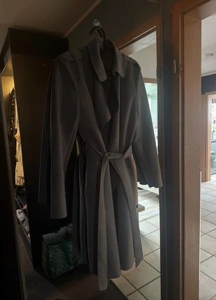 Wildleder Mantel in hellgrau, marque: Sonstiges, état: Très bon état, taille: M / 38 / 10, 12,00 €, 13,30 € Protection acheteurs incluse