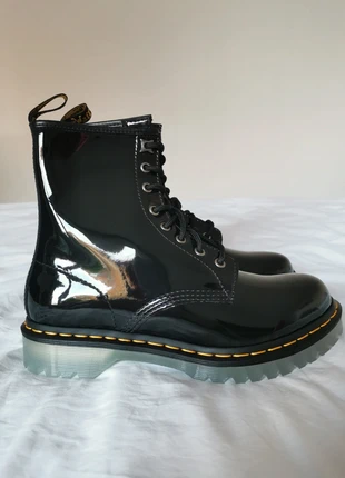 Neue Dr. Martens 1460 Iced BN Größe 40 schwarz Lackleder, marque: Dr. Martens, état: Neuf sans étiquette, taille: 40, 105,00 €, 110,95 € Protection acheteurs incluse