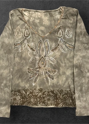 Vintage-style long-sleeve beaded tee, brand: Vintage Dressing, condition: Good, size: M / 38 / 10, €14.00, €15.40 includes Buyer Protection