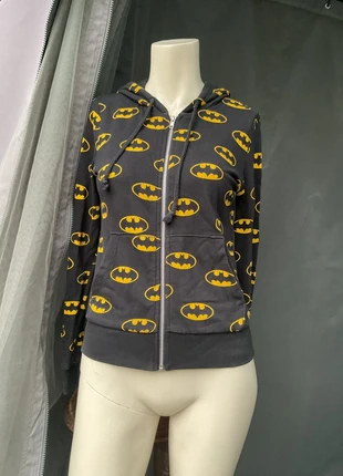 Veste zippée H&M x DC Comics, marke: H&M, zustand: Sehr gut, größe: XS / 34 / 6, 8,00 €, 9,10 € inklusive Vinted-Käuferschutz