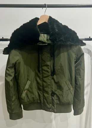 Manteau / Blouson à capuche type parka Stradivarius – Taille S – Parfait état, marque: Stradivarius, état: Très bon état, taille: S / 36 / 8, 24,00 €, 25,90 € Protection acheteurs incluse