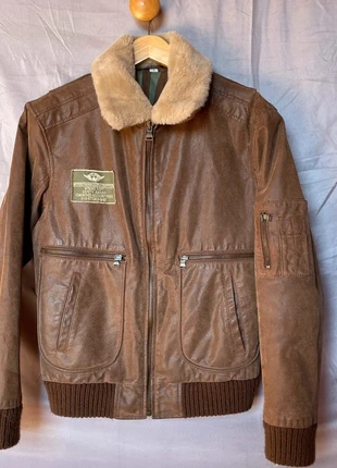 Veste Bombardier Marron Cuir Avec Patine Vintage / Flying Jacket, marque: Mac Douglas, état: Très bon état, taille: S, 95,00 €, 100,45 € Protection acheteurs incluse