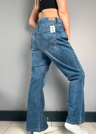 K255 Jean Levi’s Femme High Rise Boot Cut, marca: Levi's, estado: Muy bueno, tamaño: L / 40 / 12, 29,99 €, 32,19 € Protección al comprador Pro incluida