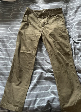 Chinos vert Carhartt, marque: Carhartt, état: Très bon état, taille: S, 10,00 €, 11,20 € Protection acheteurs incluse