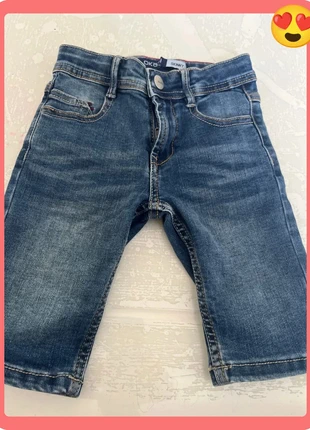 Short En Jean Garçon Okaïdi 5 ans tendance et confortable, marque: Okaïdi, état: Très bon état, taille: 5 ans / 110 cm, 5,00 €, 5,95 € Protection acheteurs incluse