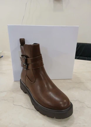 Martin pescatore, brand: Martin Pescatore, condizioni: Nuovo con cartellino, taglia: 39, €25.00, €26.95 include la Protezione acquisti Pro