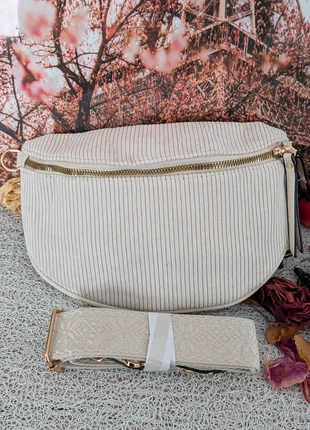 Sac Banane Velours, brand: Cmonbijou, condizioni: Nuovo senza cartellino, €10.00, €11.20 include la Protezione acquisti Pro