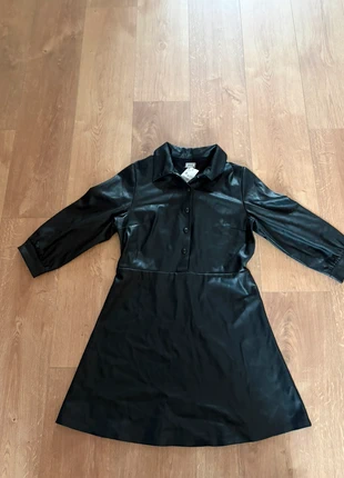 🖤 Robe simili cuir noire Pimkie – Taille 38 (neuve avec étiquette), merk: Pimkie, staat: Nieuw met prijskaartje, maat: M / 38 / 10, € 19,90, € 21,60 inclusief Kopersbescherming Pro