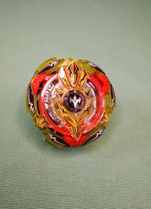 Beyblade Screw Trident Takara Tomy, brand: Takara Tomy, condizioni: Ottime, taglia: 6 anni / 116 cm, €16.00, €17.50 include la Protezione acquisti