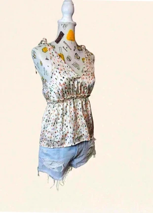 Débardeur avec bretelles réglables - marque Kiabi - taille 34 - très bon état, marca: Kiabi, estado: Muy bueno, tamaño: XS / 34 / 6, 3,00 €, 3,85 € Protección al comprador incluida