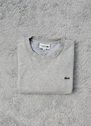 Sweat Lacoste gris, taille M, col rond, logo brodé, très bon état, brand: Lacoste, condition: Very good, size: M, €34.00, €36.40 includes Buyer Protection