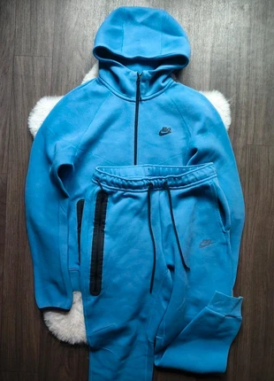 Ensemble Nike Tech Fleece Bleu - S - Authentique, marke: Nike, zustand: Sehr gut, größe: S, 65,00 €, 68,95 € inklusive Vinted-Käuferschutz