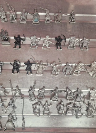 Warhammer Games Workshop Bretonnian/Empire early 1990s Army citadel, brand: Games Workshop, condition: Good, £250.00, £263.20 includes Buyer Protection