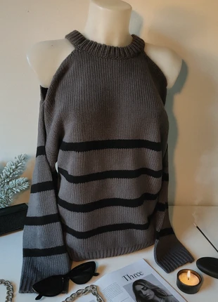 Coquette Y2K school winter sweater off the shoulders, marque: COQUETTE, état: Très bon état, taille: S / 36 / 8, 20,00 €, 21,70 € Protection acheteurs incluse