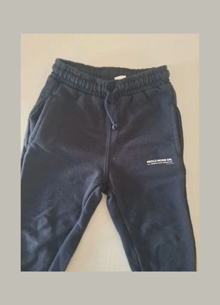 Pantalón Zara, marque: Zara, état: Très bon état, taille: 3 ans / 98 cm, 6,00 €, 7,00 € Protection acheteurs incluse