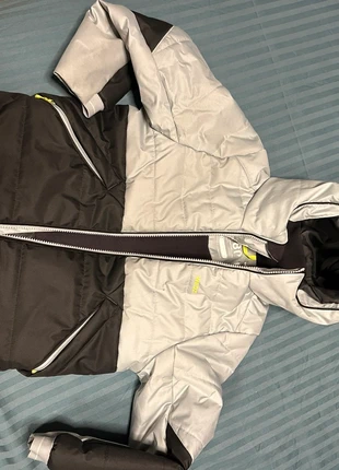 Tuta Completo Sci Bambino, marque: Helly Hansen, état: Très bon état, taille: 7 ans / 122 cm, 22,00 €, 23,80 € Protection acheteurs incluse