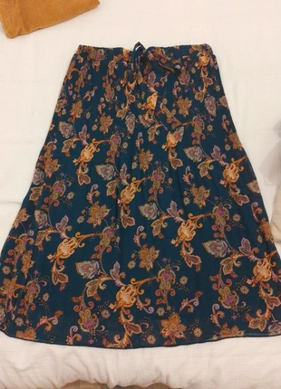 Jupe mi longue, marque: Gémo, état: Très bon état, taille: XL / 42 / 14, 5,00 €, 5,95 € Protection acheteurs incluse