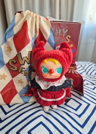 Molly Why So Serious Series ( Clown / Crimson Dancer) Red - Pop Mart original, marca: POPMART, estado: Muito bom, tamanho: Prematuro, até 44 cm, €21.00, €22.75 inclui Proteção do Comprador