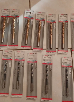 Lot de 13 forets Bosch Pro, marque: Bosch, état: Neuf avec étiquette, 150,00 €, 158,20 € Protection acheteurs incluse