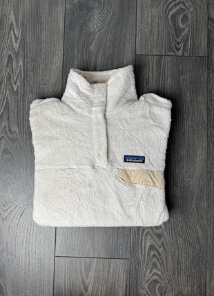 Polaire Patagonia blanc et crème half zip taille S, marque: Patagonia, état: Très bon état, taille: S / 36 / 8, 50,00 €, 53,20 € Protection acheteurs incluse