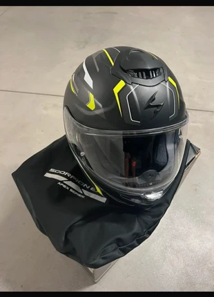 Casco integrale Scorpion, brand: Scorpion, condizioni: Nuovo senza cartellino, €300.00, €315.70 include la Protezione acquisti
