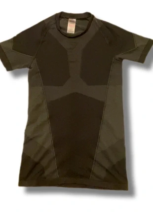 Gymshark Shirt slim fit, brand: Gymshark, condizioni: Buone, taglia: S, €11.00, €12.25 include la Protezione acquisti