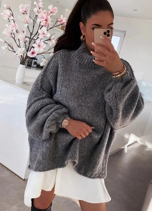 Pull d’hiver oversize gris, brand: Made In Italy, condizioni: Nuovo con cartellino, taglia: Taglia unica, €29.00, €31.15 include la Protezione acquisti