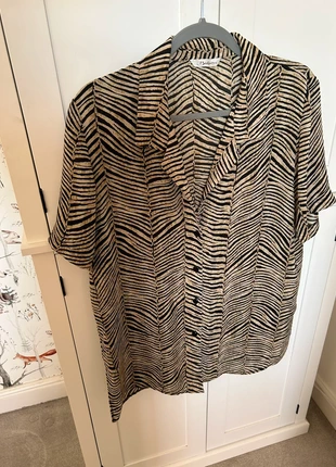 Anima print shirt, brand: Unknown Curiosity, condition: Very good, size: XXL / UK 24-26, £2.00, £2.80 includes Buyer Protection