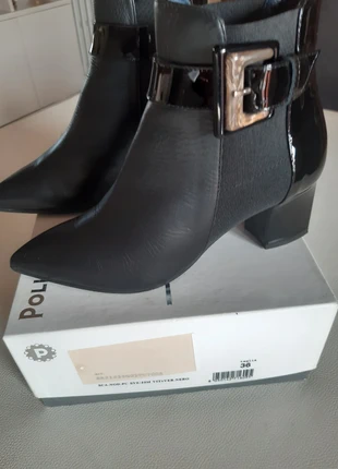 Splendidi stivaletti, merk: Pollini, staat: Heel goed, maat: 36, € 40,00, € 42,70 inclusief Kopersbescherming
