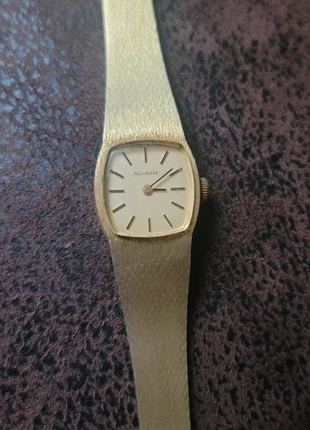 Montre vintage Allianz plaquée or – Élégance intemporelle, marque: Allianz, état: Très bon état, taille: Taille unique, 40,00 €, 42,70 € Protection acheteurs incluse