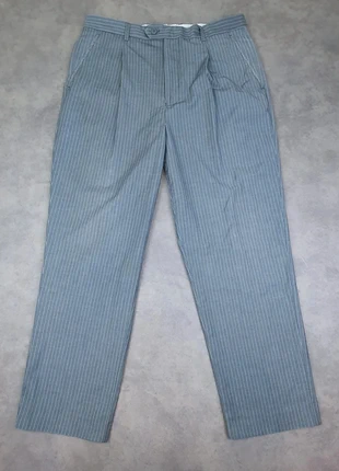 Pantalon gris fines rayures blanches soie et laine vierge Giorgio Armani Etiquette 36 Taille 42, marke: Giorgio Armani, zustand: Sehr gut, größe: XL / 42 / 14, 30,00 €, 32,20 € beinhaltet Vinted-Käuferschutz Pro