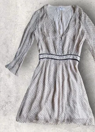 Robe en soie courte et manches longues Ba&sh modèle Dolly gris clair taille XS ou 34, marque: Ba&sh, état: Très bon état, taille: XS / 34 / 6, 45,00 €, 47,95 € Protection acheteurs incluse
