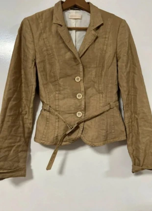 Jolie veste st. Emile marron, marque: St. Emile, état: Bon état, taille: M / 38 / 10, 12,00 €, 13,30 € Protection acheteurs incluse