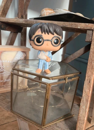 Figurine pop Harry Potter, merk: Harry Potter, staat: Heel goed, maat: Prematuur, tot 44 cm, € 5,00, € 5,95 inclusief Kopersbescherming