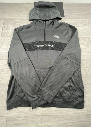 Veste polaire quart zip The North Face L, brand: The North Face, condizioni: Ottime, taglia: L, €21.90, €23.70 include la Protezione acquisti