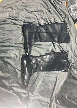 Black leather knee-high boots, bronze zip size 40, brand: Talbots, condition: New without tags, size: 7, £20.00, £21.70 includes Buyer Protection