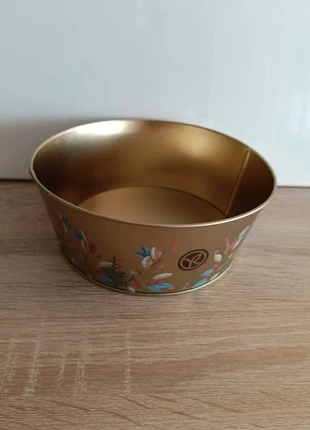 Boite Yves Rocher vide, marque: Yves Rocher, état: Neuf avec étiquette, 3,30 €, 4,17 € Protection acheteurs incluse