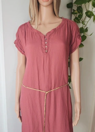 Vestido corto boho rosa empolvado con cinturón fino cómodo, ligero y femenino, brand: Caroll, condizioni: Ottime, taglia: XXL / IT 48 / EU 44, €12.00, €13.30 include la Protezione acquisti