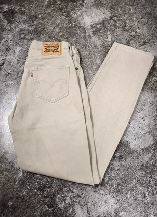 Jean homme Levi’s 511 Slim Fit beige sable – taille 41 (W32 L34), marke: Levi's, zustand: Gut, größe: M, 16,00 €, 17,50 € beinhaltet Vinted-Käuferschutz Pro