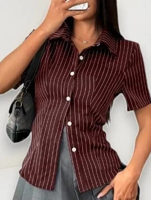 Blouse rayée manches courtes col classique - S, marque: wiss, état: Très bon état, taille: S / 36 / 8, 35,00 €, 37,45 € Protection acheteurs incluse