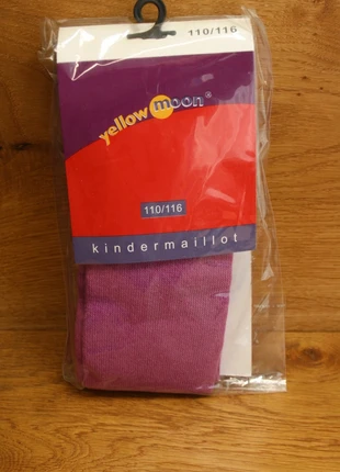 Maillot Yellow Moon 110-116 violet, merk: Yellow, staat: Nieuw met prijskaartje, maat: 5 jaar / 110 cm, € 3,00, € 3,85 inclusief Kopersbescherming Pro