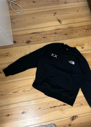 The North Face x Kaws Pulli, marque: The North Face x Kaws, état: Très bon état, taille: L, 59,89 €, 63,58 € Protection acheteurs incluse