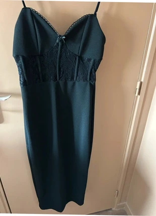 Robe longue noir à dentelle, brand: Femme, condizioni: Nuovo senza cartellino, taglia: M / IT 42 / EU 38, €5.00, €5.95 include la Protezione acquisti