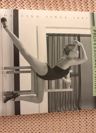 Hell braune Capezio Ballet netz, brand: Capezio, condizioni: Nuovo con cartellino, taglia: XL / IT 46 / EU 42, €10.00, €11.20 include la Protezione acquisti