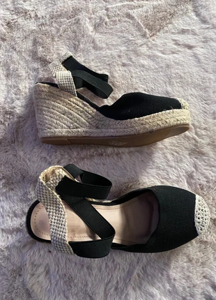 Espadrilles compensées noires femme taille 37 – talon effet paille, chic et confort d’été, condizioni: Ottime, taglia: 37, €6.00, €7.00 include la Protezione acquisti