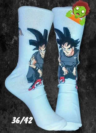 Chaussettes Dragon Ball Goku noir rouge blanc taille 36 42, marke: Dragon Ball, zustand: Sehr gut, größe: 41, 3,00 €, 3,85 € inklusive Vinted-Käuferschutz