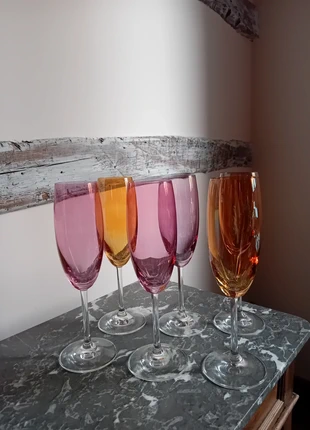 6 flûtes champagne couleur, brand: sans marque, condition: Very good, €10.00, €11.20 includes Buyer Protection