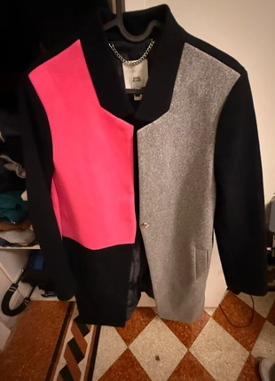 River Island Wool-Blend Colorblock Coat (UK 14), brand: River Island, condizioni: Nuovo senza cartellino, taglia: XL / IT 46 / EU 42, €20.00, €21.70 include la Protezione acquisti