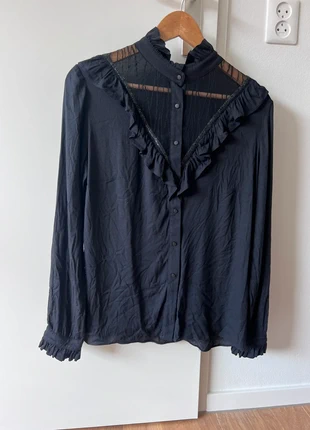 Airfield blouse, merk: Airfield, staat: Heel goed, maat: M / 38 / 10, € 10,00, € 11,20 inclusief Kopersbescherming