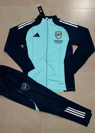 Tuta Adidas Arsenal – Nuova con Etichette – Aeroready, brand: adidas, condizioni: Nuovo con cartellino, taglia: M, €49.90, €53.10 include la Protezione acquisti